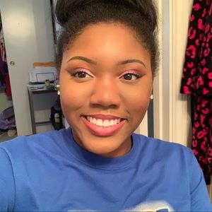 Meet your Posher, Timarka